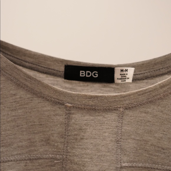 Urban Outfitters - BDG - Gray Top - M - Picture 2 of 2